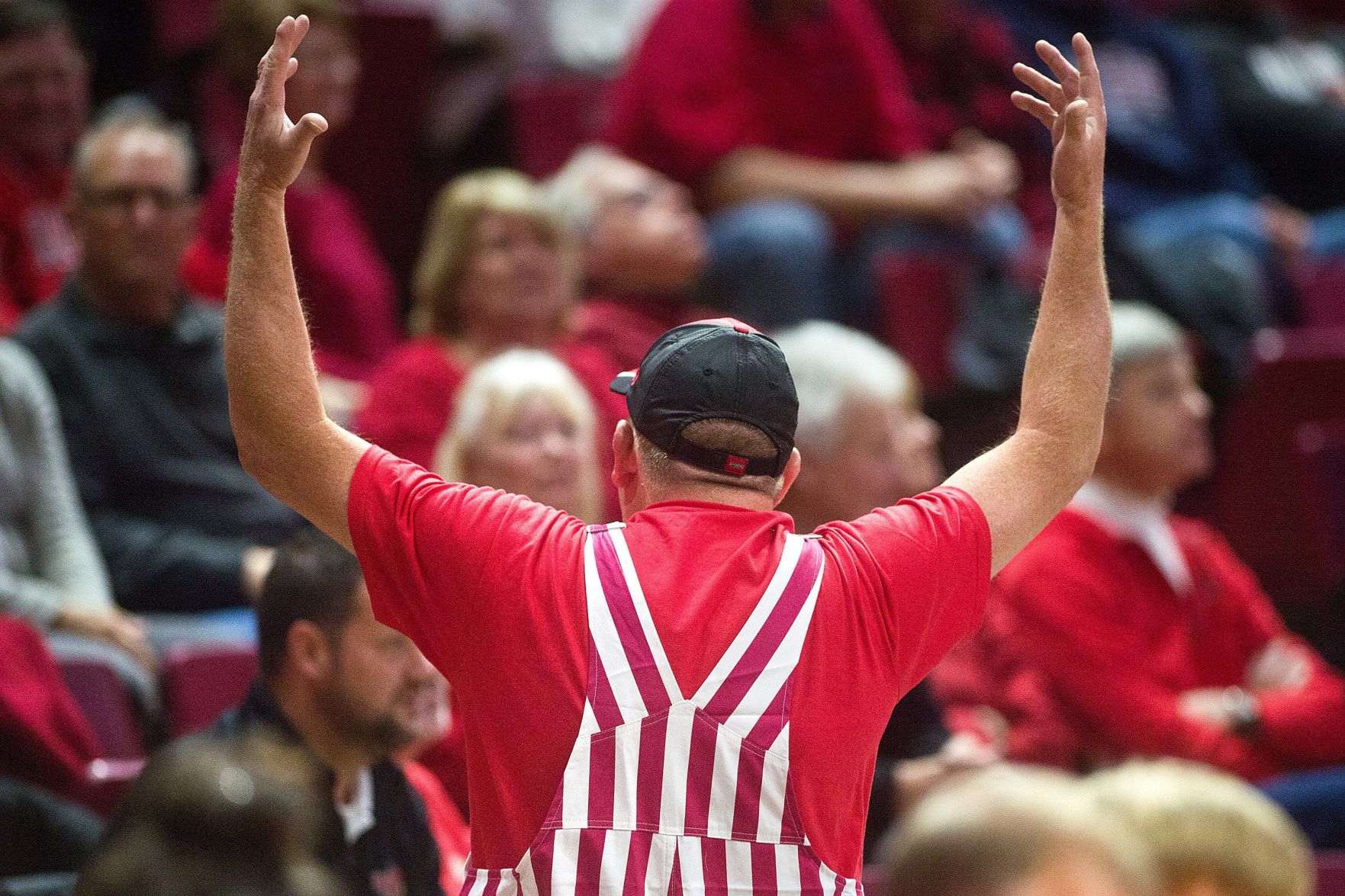 020619-blm-spt-13isuhoops